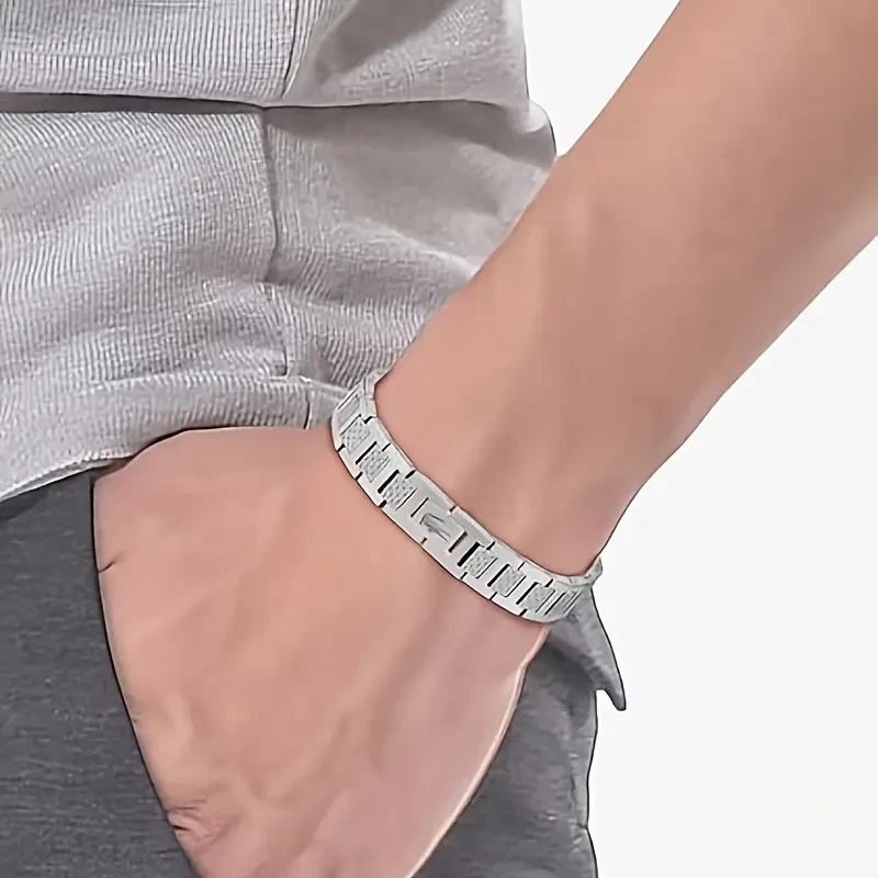 Kişi üçün qolbaq